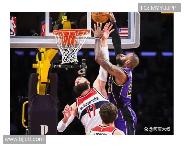 湖人勇士激战正酣比分揭晓精彩瞬间回顾与分析