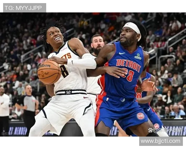 小牛与活塞在NBA夏季联赛中展开激烈对决新星表现引人注目