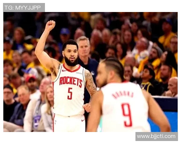 弗雷德范弗利特的篮球之路与职业生涯的精彩瞬间回顾